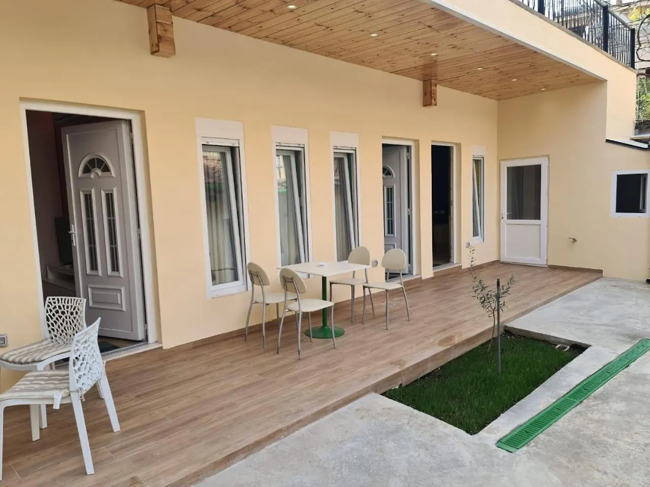 Tirana Center Apartaments شقة