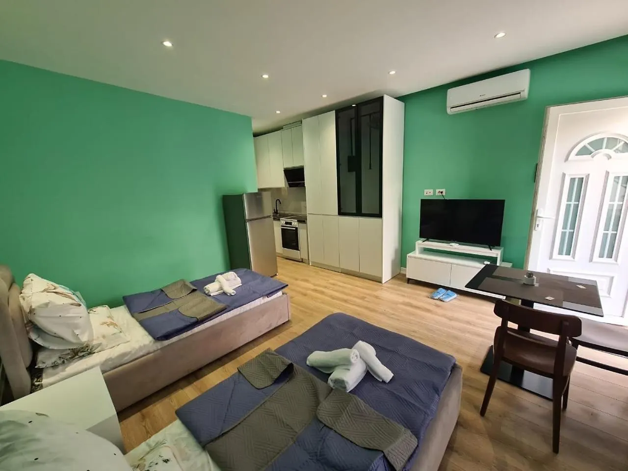 Tirana Center Apartaments 0*,